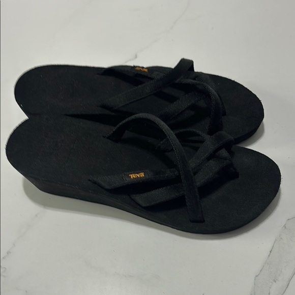 Teva Women's Black Sandals - Picture 2 of 5